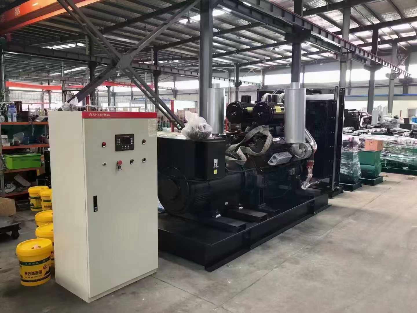 略阳柴油发电机运行时的噪音和振动水平如何？