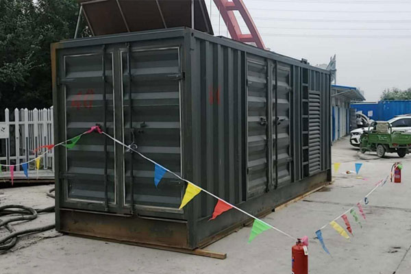 略阳发电机租赁空气滤清器多久更换一次?