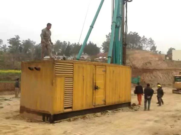 略阳如何判断水冷式机油散热器密封件是否需要更换？